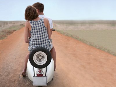 <h3>Eine Petition für mehr Kreativität<br />in der Beziehung</h3> <p>Der Was-jetzt-alles-möglich-ist-Blick vs. Früher war mehr Lametta</p>